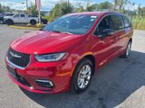 New 2026 Chrysler Pacifica Select image 3