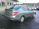 Used 2014 Nissan Versa SV image 4