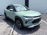 Used 2025 Chevrolet TrailBlazer LT image 2
