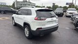 Used 2019 Jeep Cherokee Latitude w/ Cold Weather Group image 6