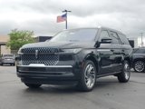 New 2025 Lincoln Navigator Reserve image 2