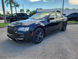 Used 2021 Chrysler 300 Touring L image 2