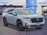 New 2025 Honda Pilot Touring image 5