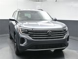 New 2025 Volkswagen Atlas SE image 2