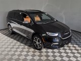 New 2026 Chrysler Pacifica Pinnacle image 2