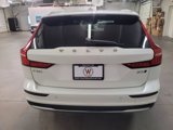 Used 2023 Volvo V60 B5 Cross Country Plus image 6