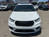 Used 2023 Chrysler Pacifica Limited w/ S Appearance Package image 2