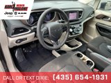 Used 2023 Chrysler Voyager LX image 5