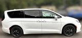 New 2022 Chrysler Pacifica Touring-L w/ S Appearance Package image 2