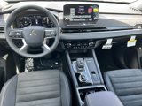 New 2025 Mitsubishi Outlander 4WD Plug-In Hybrid image 6