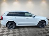 New 2025 Volvo XC90 T8 Plus image 2