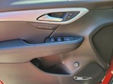 New 2025 Buick Envision Avenir image 5