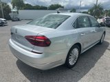 Used 2017 Volkswagen Passat 1.8T SE image 6