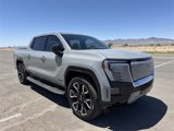 Used 2025 GMC Sierra EV Denali image 3