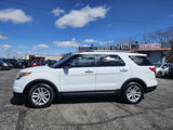 Used 2015 Ford Explorer XLT image 3