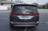 Used 2023 Chrysler Pacifica Touring-L image 6