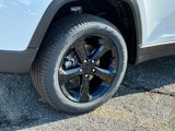 New 2025 Jeep Grand Cherokee Limited w/ Black Appearance Package image 5