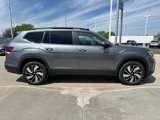 New 2025 Volkswagen Atlas SE image 6