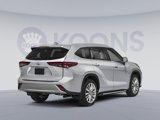 New 2025 Toyota Highlander Platinum image 2