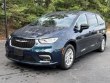 New 2025 Chrysler Pacifica Select image 3