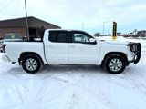Used 2023 Nissan Frontier SV w/ SV Convenience Package image 2