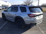 New 2025 Honda Pilot Touring image 5