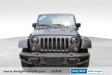 Used 2016 Jeep Wrangler Unlimited Sahara image 2