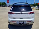 New 2025 Nissan Pathfinder Platinum image 3