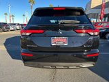 New 2025 Mitsubishi Outlander ES image 6