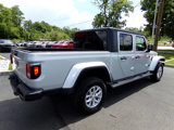 Used 2023 Jeep Gladiator Sport image 3