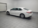 Used 2020 Toyota Camry LE image 3