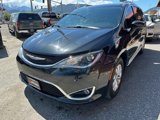 Used 2019 Chrysler Pacifica Touring-L image 4