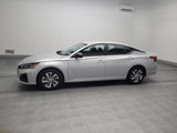 Used 2024 Nissan Altima 2.5 S image 2