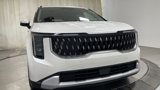 New 2026 Kia Carnival EX image 2