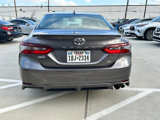 Used 2023 Toyota Camry SE image 5