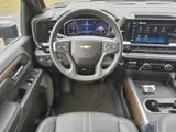 Used 2024 Chevrolet Silverado 2500 High Country w/ High Country Premium Package image 5
