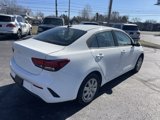 Used 2023 Kia Rio S image 4