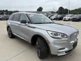 Used 2020 Lincoln Aviator Reserve w/ Equipment Group 202A image 3