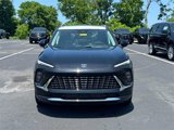 New 2025 Buick Envision Avenir image 2