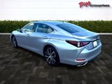 Used 2024 Lexus ES 350 Premium image 3