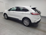 Used 2023 Ford Edge SEL image 3
