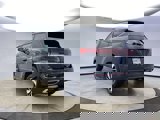 Used 2024 Volkswagen Atlas SE image 3