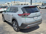 Used 2023 Nissan Rogue SL w/ SL Premium Package image 5