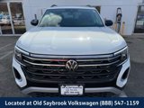 New 2025 Volkswagen Atlas Peak Edition SE image 3