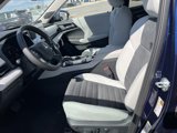 New 2025 Mitsubishi Outlander SE image 4