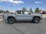 New 2025 Nissan Frontier PRO-4X w/ Pro Convenience Package image 2