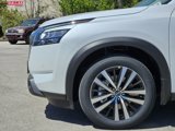 New 2025 Nissan Pathfinder Platinum image 6