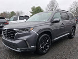 New 2025 Honda Pilot Touring image 2