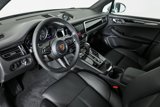 New 2026 Porsche Macan image 4