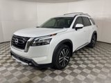 New 2025 Nissan Pathfinder Platinum image 4